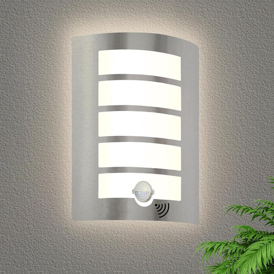 HiBay Außenwandleuchte mit Bewegungsmelder E27 IP44 – PIR Sensor Wandlampe, Streifendesign, ohne Leuchtmittel – Edelstahl Gebürstet / 1 Stück